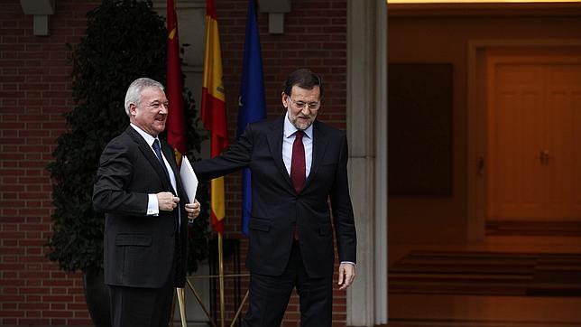 Rajoy analizará hoy con Valcárcel el objetivo de déficit autonómico