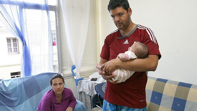La familia que sobrevivió ilesa a la tragedia