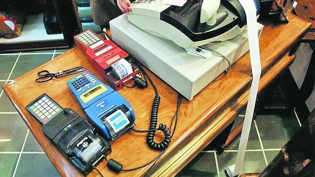 Detenido un marroquí que hizo compras fraudulentas por valor de 7.200 euros