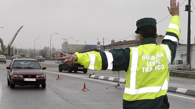 La DGT ejecutará multas de velocidad de conductores franceses en España