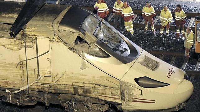 El otro maquinista testifica que el tramo es «complicado» y que se puede usar el teléfono