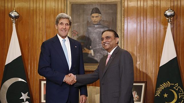 Obama estudia poner fin a los ataques con «drones» en Pakistán