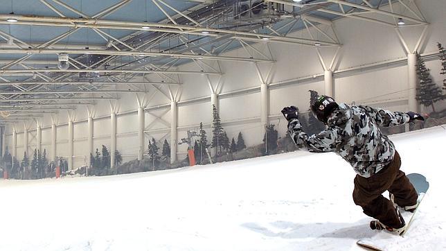 La de Madrid Xanadú es la única pista cubierta de nieve que existe en España