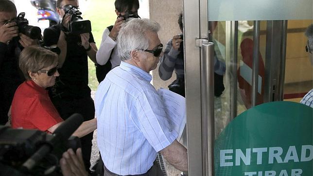 El interventor del Alvia reconoce ante el juez que llamó al maquinista