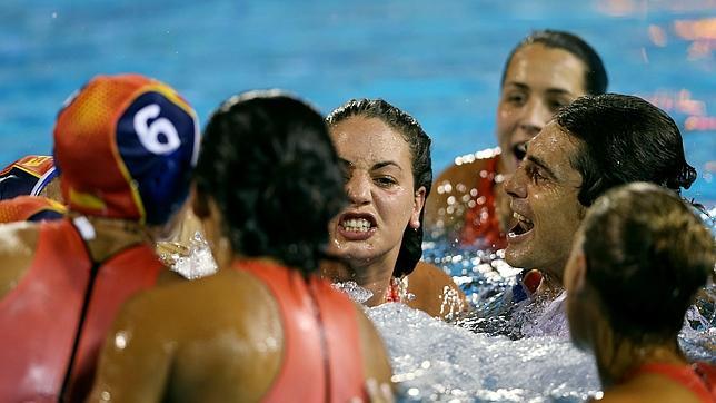 El waterpolo femenino español brilla en oro