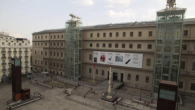Vista del museo Reina Sofía, que acogió siglos atrás el Hospital General
