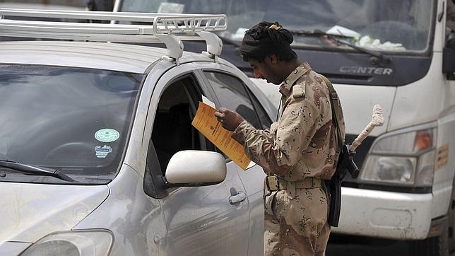 Yemen asegura haber frustrado un plan de Al Qaida para tomar una ciudad del sur