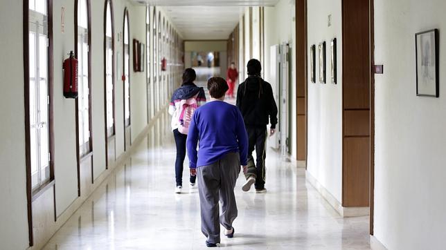 Cerca de 26.000 dependientes esperan la resolución de sus casos en Canarias