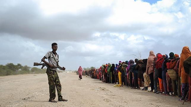 Al Shabab saqueó la ayuda humanitaria británica durante la hambruna de Somalia