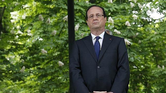 Francia sale de la recesión tras crecer su PIB más de lo esperado