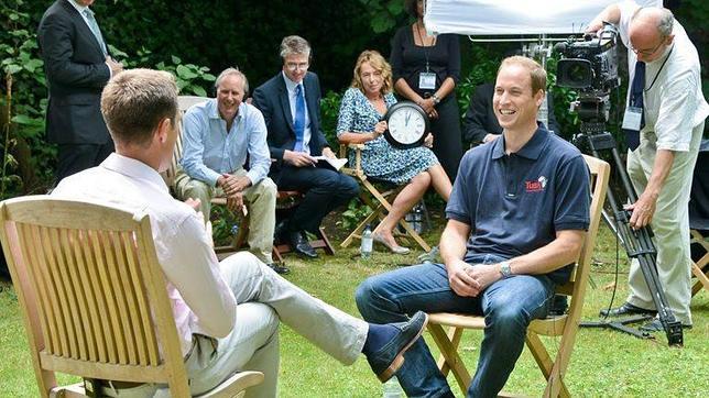 Primera entrevista del Príncipe Guillermo desde el nacimiento de su hijo