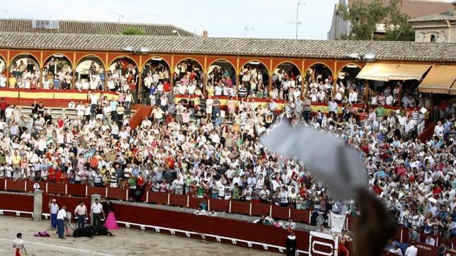 «Después de siglos, es la primera vez que Toledo se queda sin toros»