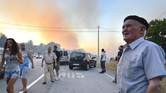 Estabilizado el incendio en Verín y Vilardevós tras arrasar 100 hectáreas