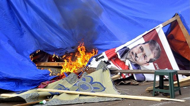 El Gobierno de Egipto estudia la legalidad de la cadena «Al Yazira» por «amenazar la seguridad nacional»