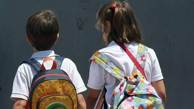 Cómo ahorrar al comprar el uniforme escolar