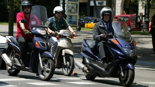 Los canarios, los «más» moteros