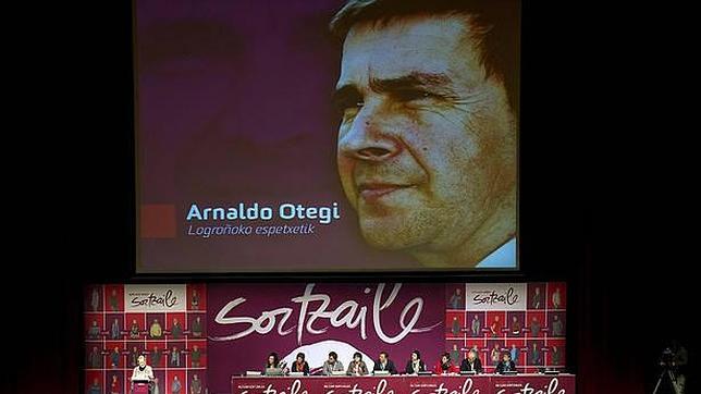 Sortu no confía en los jueces... menos cuando la legalizaron