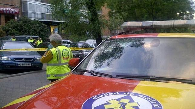 Un bebé de dos meses muere tras caer de su sillita a la carretera y ser atropellado