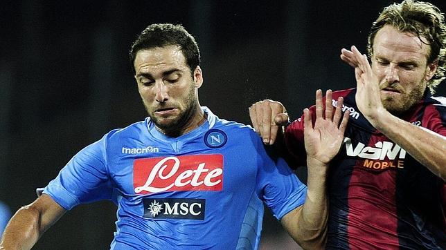 El Nápoles exige 100 millones de euros por la caída de Higuaín