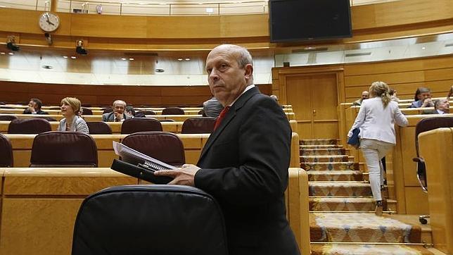 El presupuesto para becas este curso aumenta un 20% hasta 1.417 millones