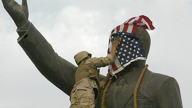 La caída de la estatua de Sadam Hussein