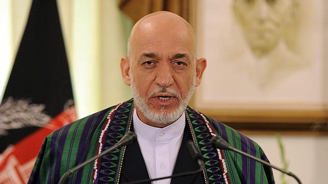 Karzai asumió la presidencia de Afganistán tras la salida de las tropas