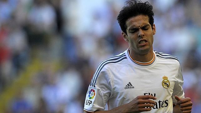 El Real Madrid traspasa a Kaká al Milán