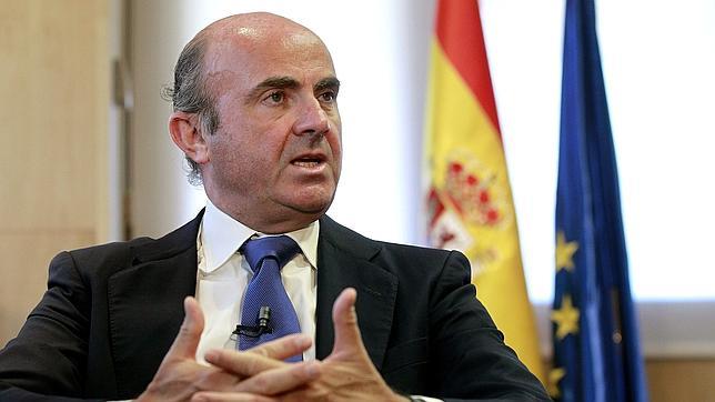 Guindos: «Tenemos mucha más confianza que hace seis meses»