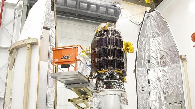 LADEE, encapsulado en el cohete