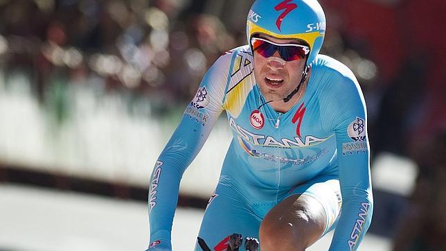 Nibali puede con los aguijones