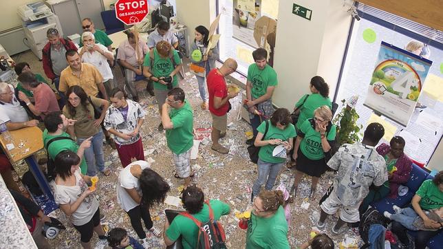 Plataformas antidesahucios protagonizan varios encierros en León, Ponferrada y Burgos