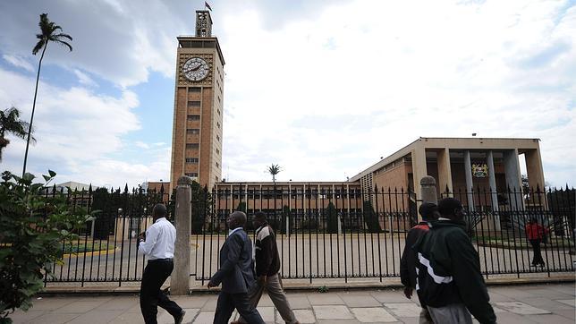 Kenia sale del Tribunal Penal Internacional días antes del juicio a su vicepresidente
