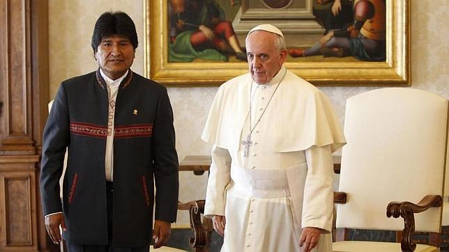 El Papa Francisco y Evo Morales hablan sobre las desigualdades sociales y la pobreza en Bolivia