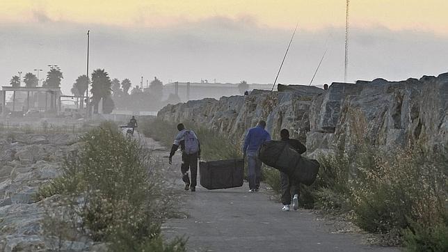 España ya es el cuarto país de la UE donde más productos de contrabando se incautan