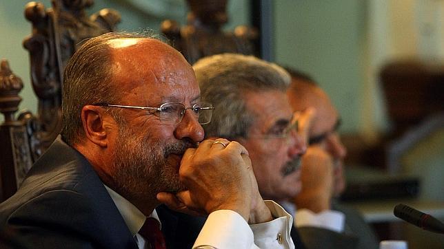 De la Riva anuncia que se presentará a las elecciones de 2015