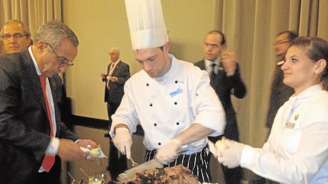 Madrid 2020: El multitudinario cóctel de la noche más triste