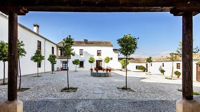 Los mejores hoteles, restaurantes y lugares interés de España están en...