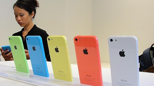 El iPhone 5C, un «low cost» muy costoso en China