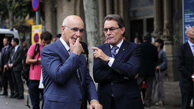 Artur Mas se inventa una realidad paralela en el «New York Times»