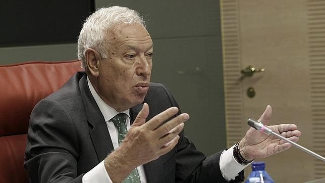 Margallo propone a Londres «un método de trabajo» para resolver el conflicto de Gibraltar