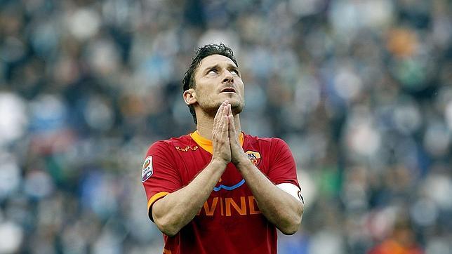 Totti seguirá hasta los cuarenta