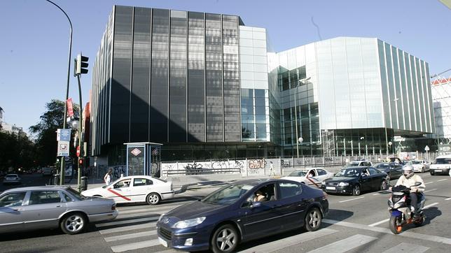 Los Teatros del Canal, en la confluencia de las calles Cea Bermúdez y Bravo Murillo