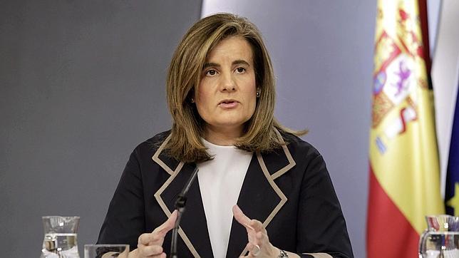 Báñez defiende que se ha «taponado la sangría de destrucción de empleo»