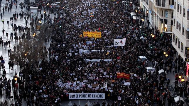 Suspendido el juicio contra diez detenidos durante la Primavera Valenciana
