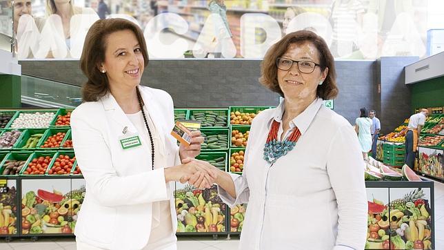 Mercadona entrega a Cáritas 22.000 kilos de alimentos