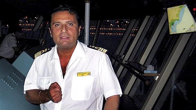 Suspenden la licencia marítima del Capitán del Costa Concordia
