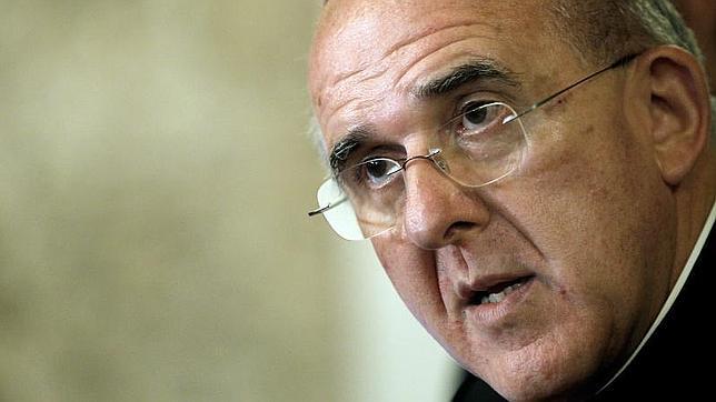 El arzobispo de Valecia comparte «totalmente» la visión del Papa sobre los roles machistas