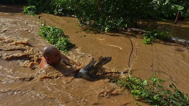 «Ingrid» y «Manuel» dejan un centenar de muertos en México