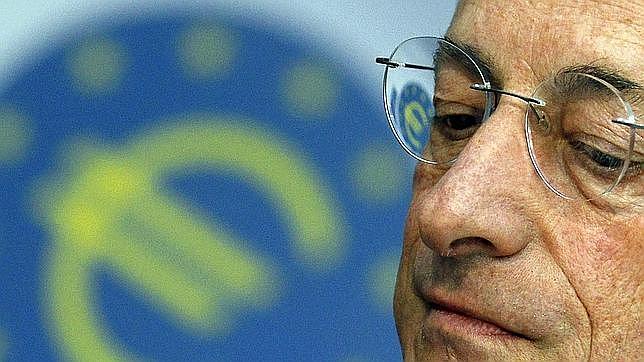 Draghi dice que el BCE está dispuesto a ofrecer a la banca una nueva inyección de liquidez a largo plazo