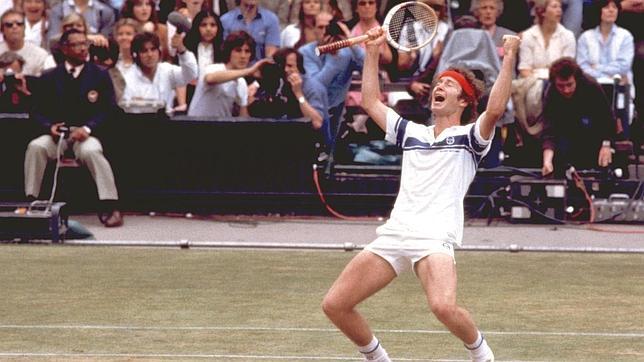 John McEnroe, en un encuentro de Wimbledon de 1981